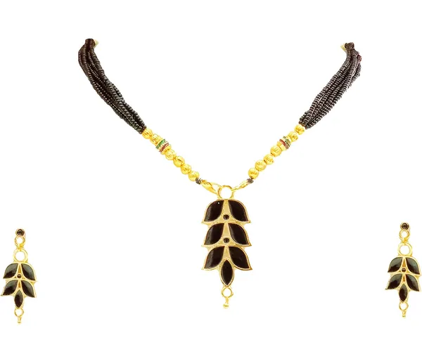 Assamese_Traditional_Black_Colour_Patti_Design_Tassel_Jewellery_Set_For_Women